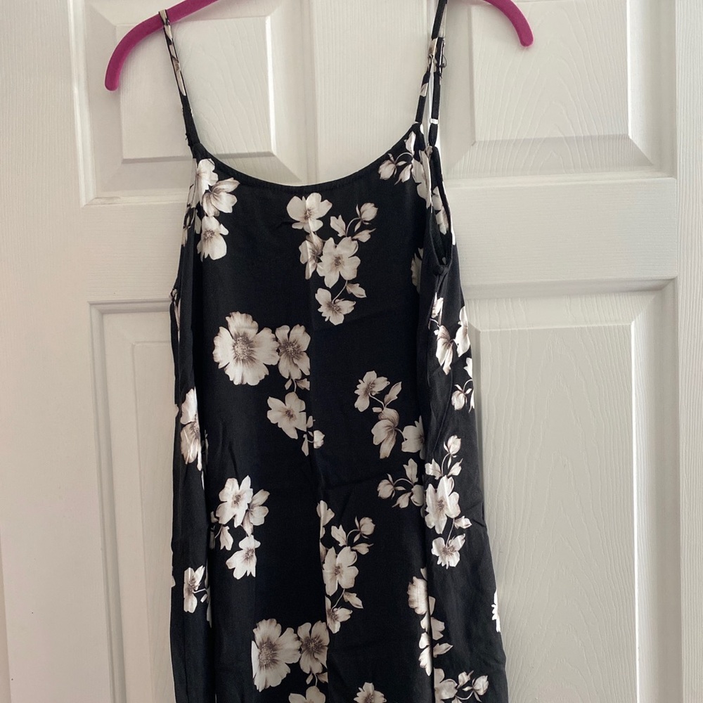 Brandy Melville Dress